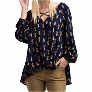 Chloah cactus criss cross v-neck tunic top oversized blue size small